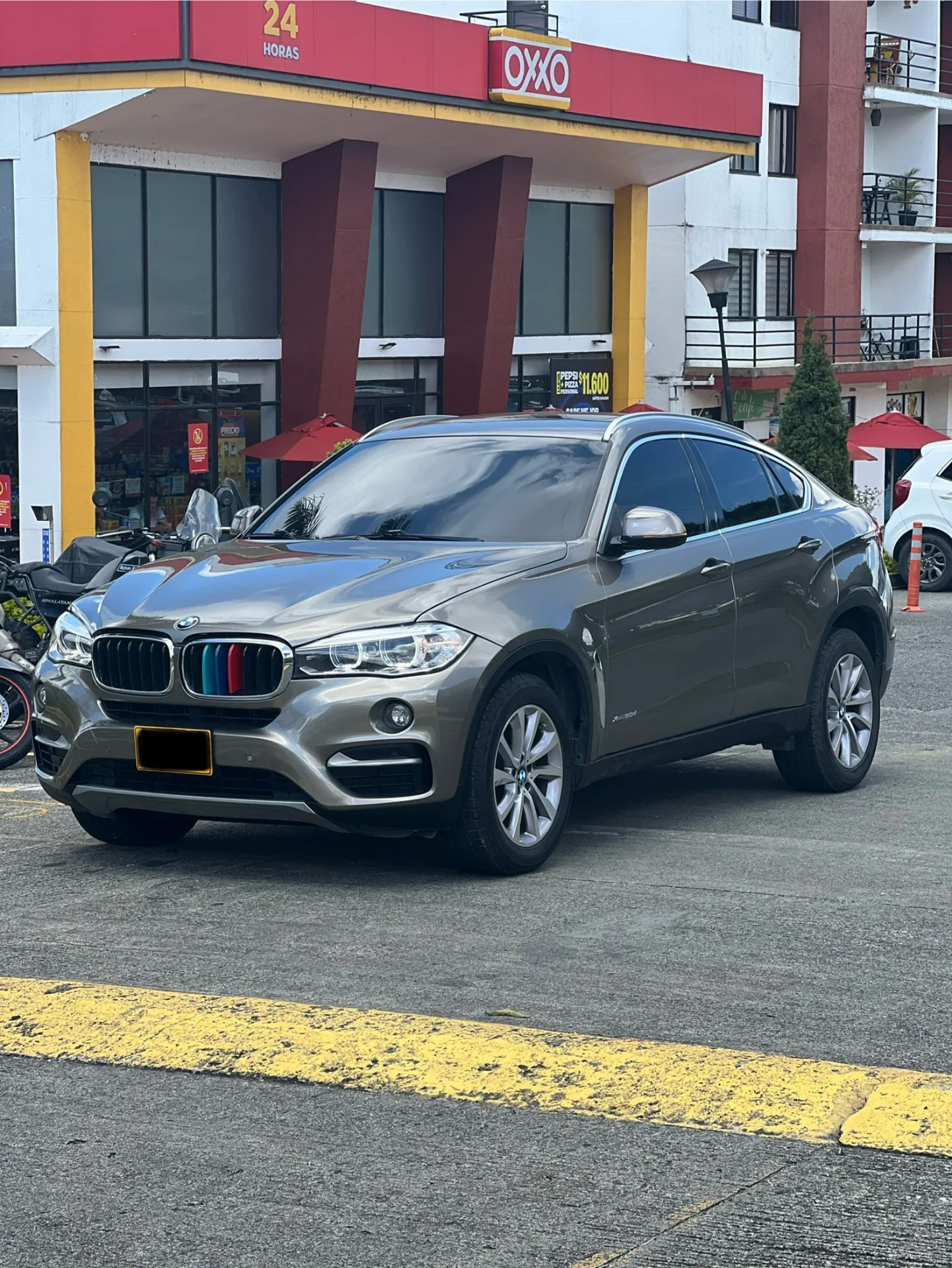 BMW X6 / Xdrive 30D